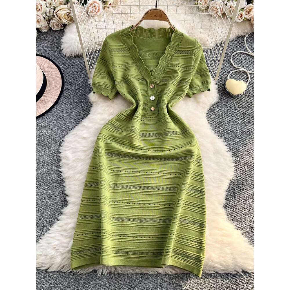 Spring and summer new women's fashionable niche light A11 luxury women's skirt elegant V-neck hollow long sleeved ice silk knitted dress