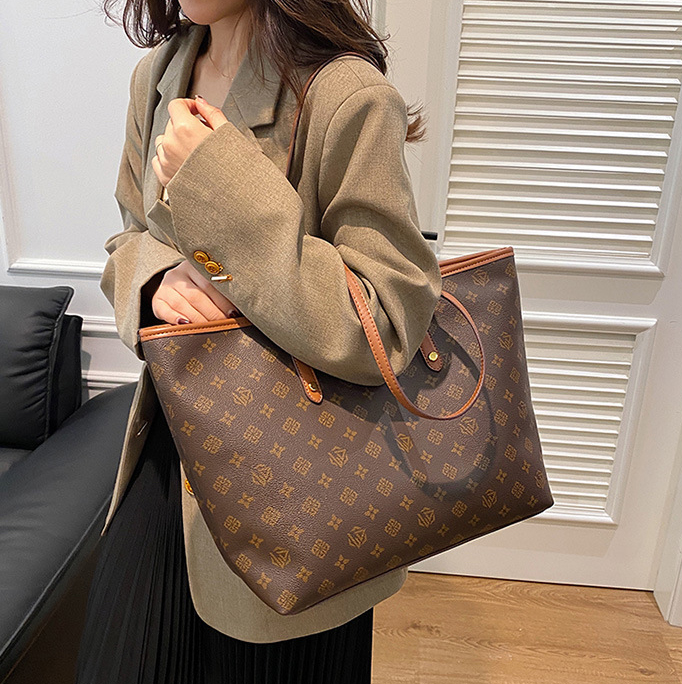 Free shipping Designer bag Plaid tote bag women bag shoulder bag crossbody bag versatile large capacity handbag Advantage