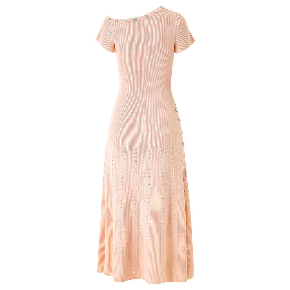 2026 Designer A12 French Asymmetric Shoulder Button Knitted Fashion Design Irregular Short Sleeve Fashion Dress