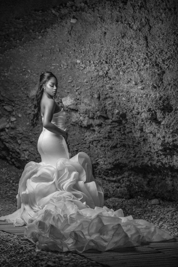 Elegant Stylish 2026 Ivory Mermaid Wedding Dress Sweetheart Ruffles Tiers Satin Organza Stunning Bridal Gowns Dresses ZJ2388