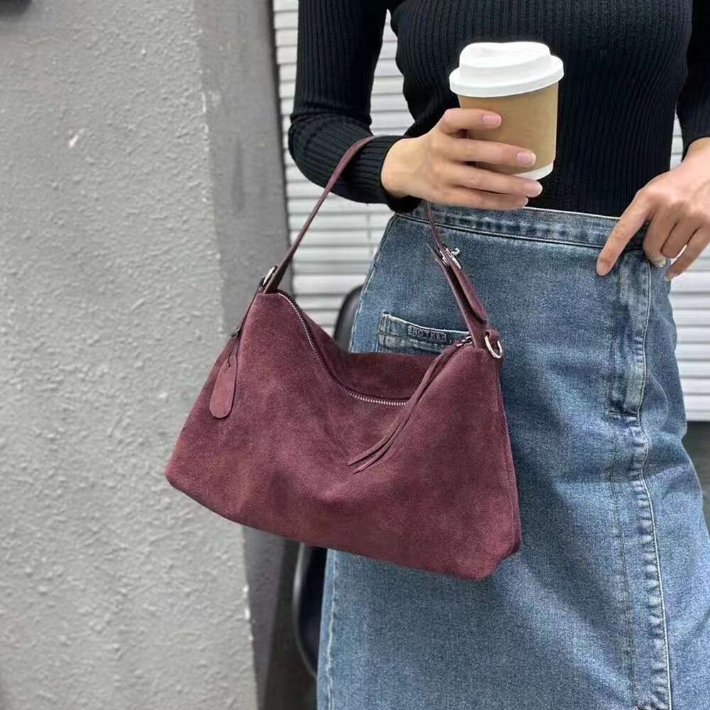 Luxury Shoulder Bags Totes Hobo Autumn And Winter Vintage Suede Pillow Cross Border Handbag Crossbody Genuine Leather Women S New Underarm Bag SENYY