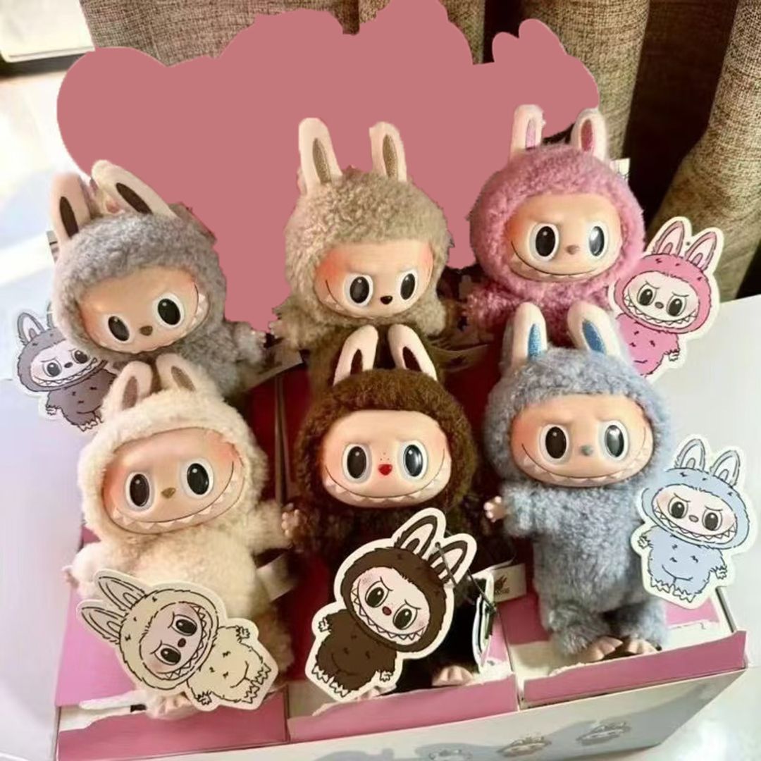Keychains Lanyards Labubu Keychain designer keychain Luxury keychain Plush design temperament versatile style keychain fashion people design very nice AA