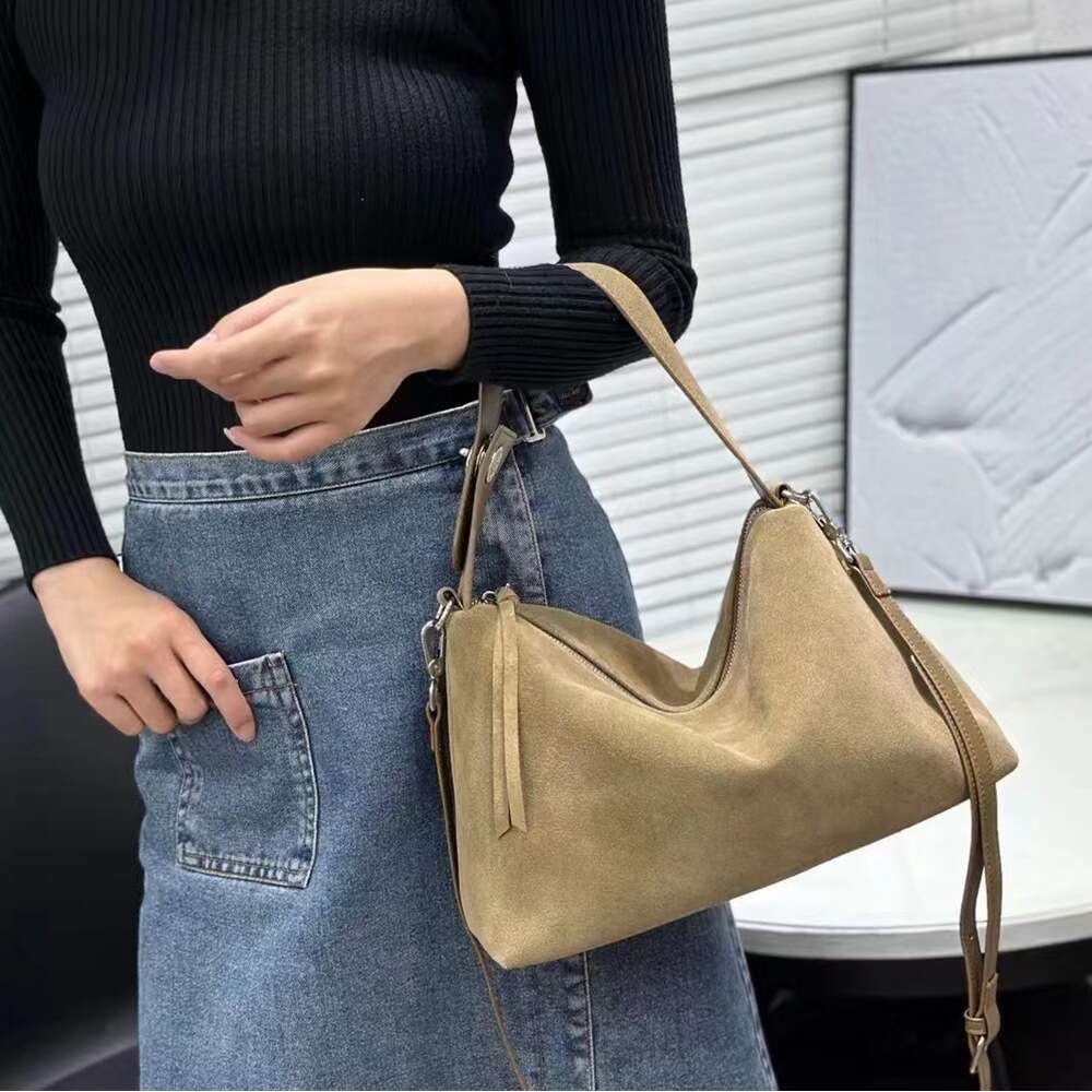 Luxury Shoulder Bags Totes Hobo Autumn And Winter Vintage Suede Pillow Cross Border Handbag Crossbody Genuine Leather Women S New Underarm Bag SENYY