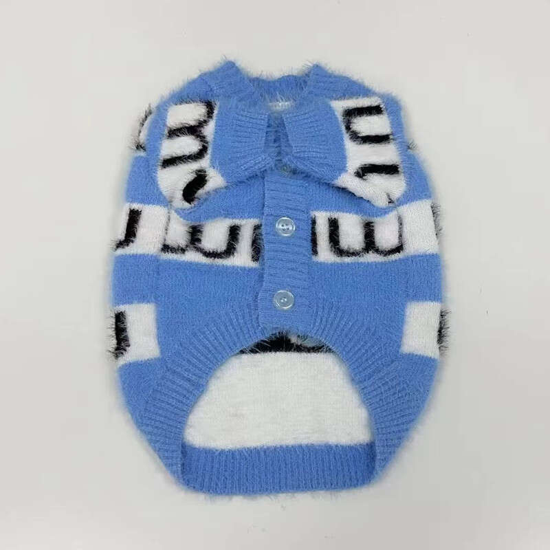 2026 Autumn Winter Fashion Brand Pet Warm Sweater Hoodie For Dogs Cats Teddy French Bulldog Corgi Schnauzer British Shorthair Coldproof Clothes pupaka