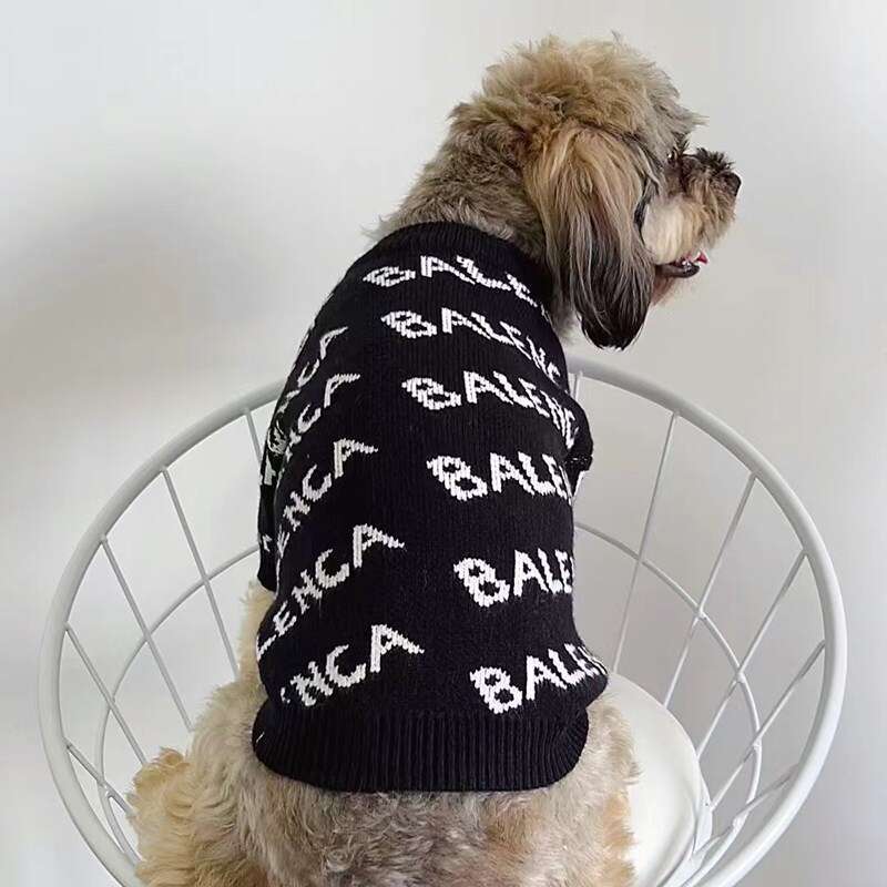 2026 Autumn Winter Fashion Brand Pet Warm Sweater Hoodie For Dogs Cats Teddy French Bulldog Corgi Schnauzer British Shorthair Coldproof Clothes pupaka