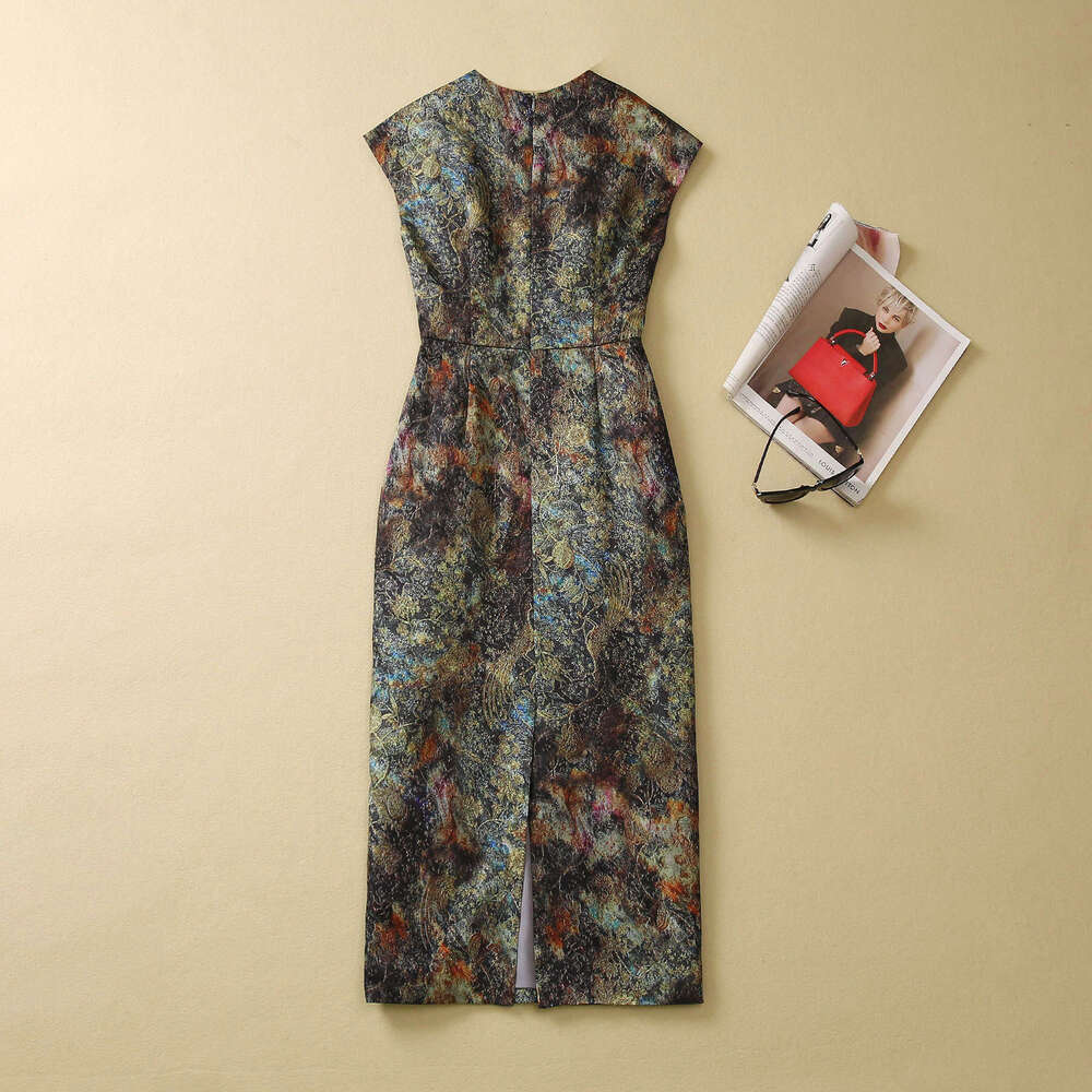 2026 Spring/Summer g20 New Fashionable Versatile a20 Women's Fashion T-Style Sleeveless V-neck a20 Back Split Tight Elegant