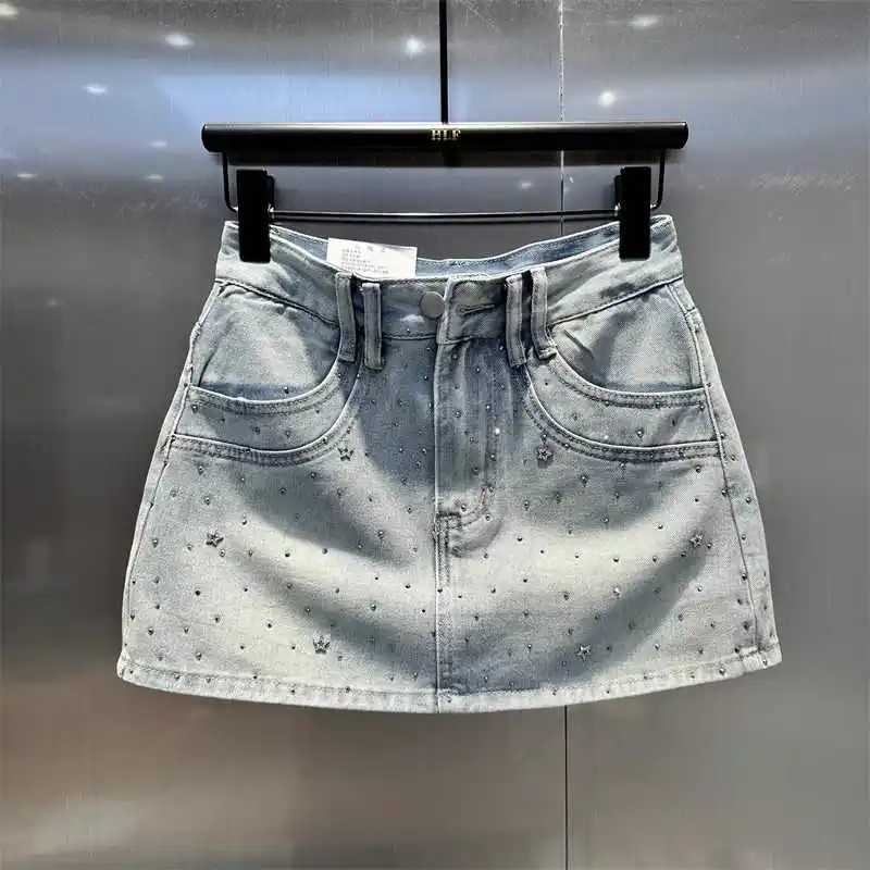 Summer Rhinestone A-line Denim Skirt for Women Star Pattern Zipper Pocket Short Skirts Fashion High-quality Slim Fit Jeans skirt M260316