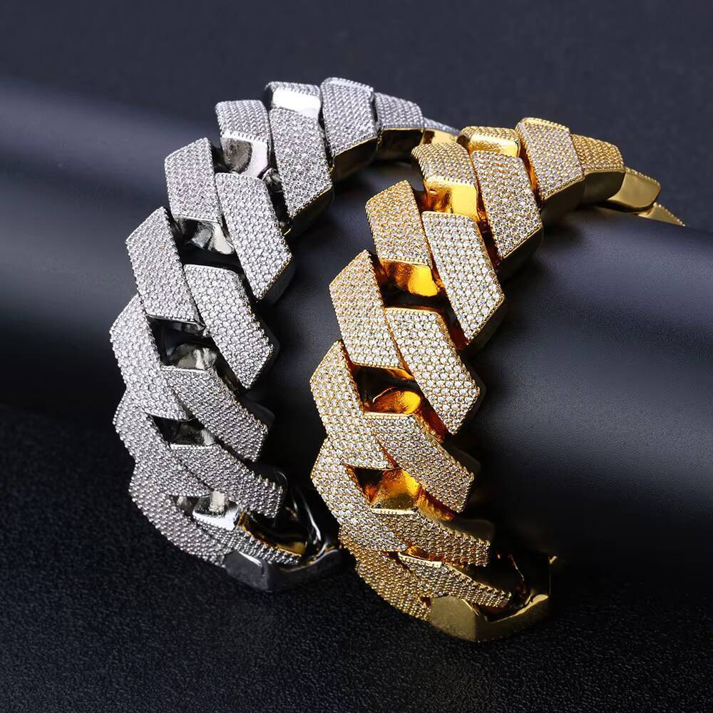 Hip Hop 26mm Brass Cuban Brass Necklace Men Iced Out High Fashion Necklaces for Women