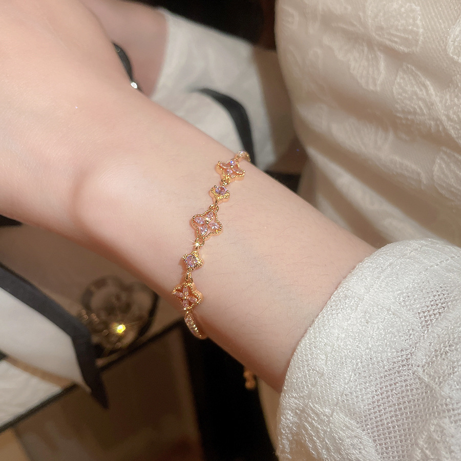 18K real gold plated daisy pearl bracelet, light luxury and high-end feel, versatile accessory for commuting - view 7