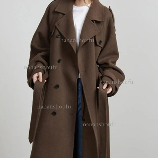 2026 Fashion Wool Collar Designer Jacket European And American Luxury Trendy Versatile Loose Double Button Jacket With Strap Long Sleeve Women's 