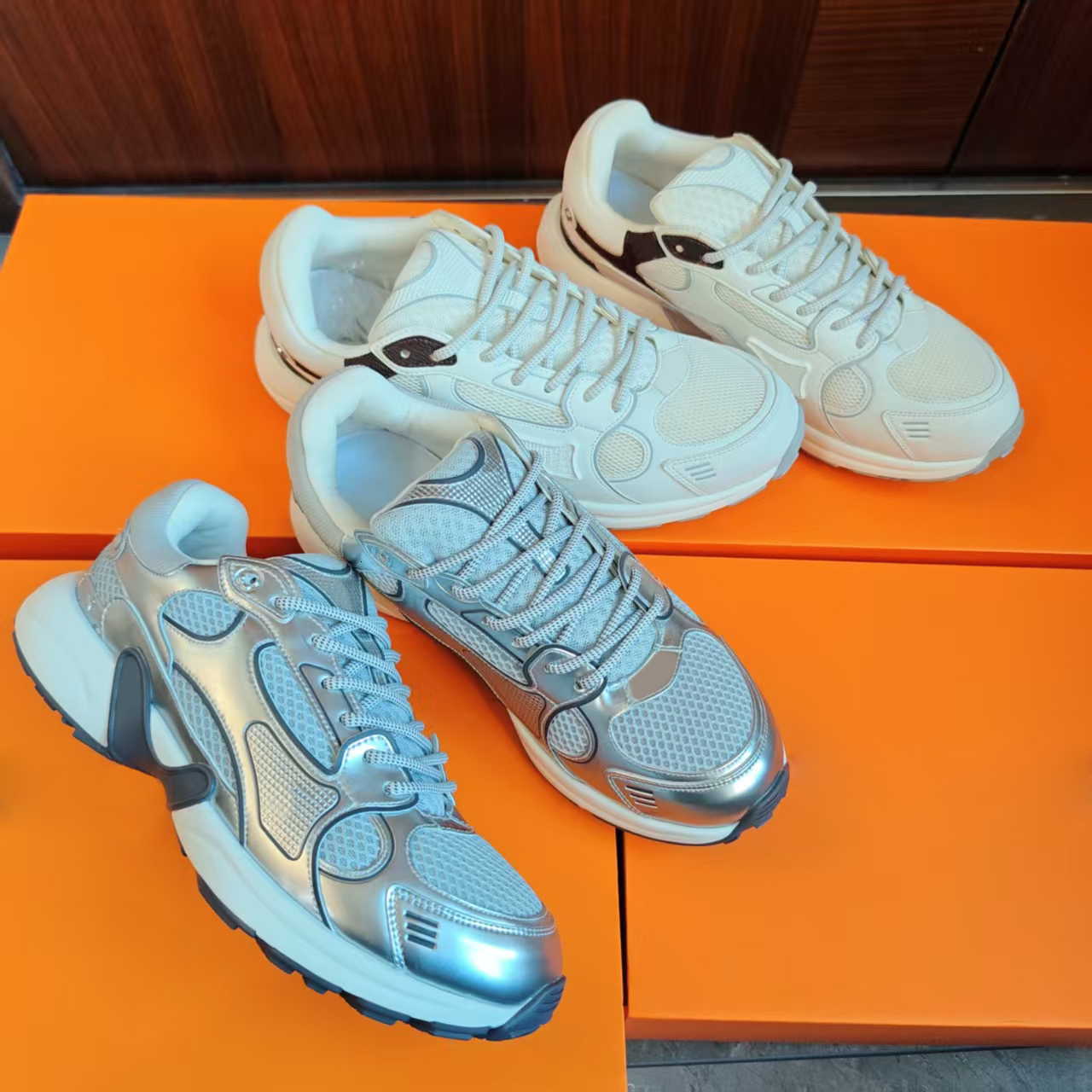 Olympia Sneakers Designer Women men Reflective Flats Shoes Low Top Casual Trainers Virgil Shoes Suede Running Shoe White Black Silver Embossed Sports Sneaker