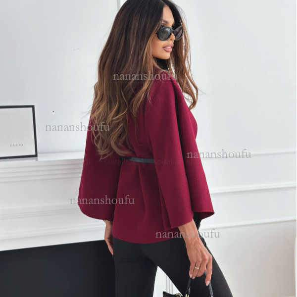 2026 New Designer Solid Color Strap Wool Jacket Luxury Winter Essential Women's Cape Top Fashion Trend Solid Color Loose Clothing Wholesale