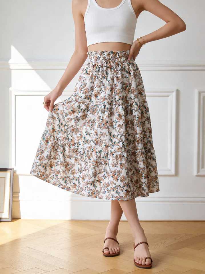 Womens Floral Tiered Midi Skirt Elegant a Line Half Skirt with Elastic Waistband Perfect for Spring Summer Casual Wear M260316