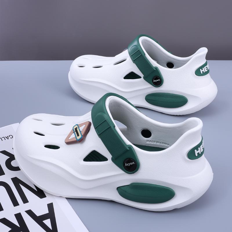Children and adolescents for Men Women EVA Clogs Adjustable Strap Non-slip Outdoor Beach Pool Slippers Casual Sandals Summer Beach Slippers For Daily 