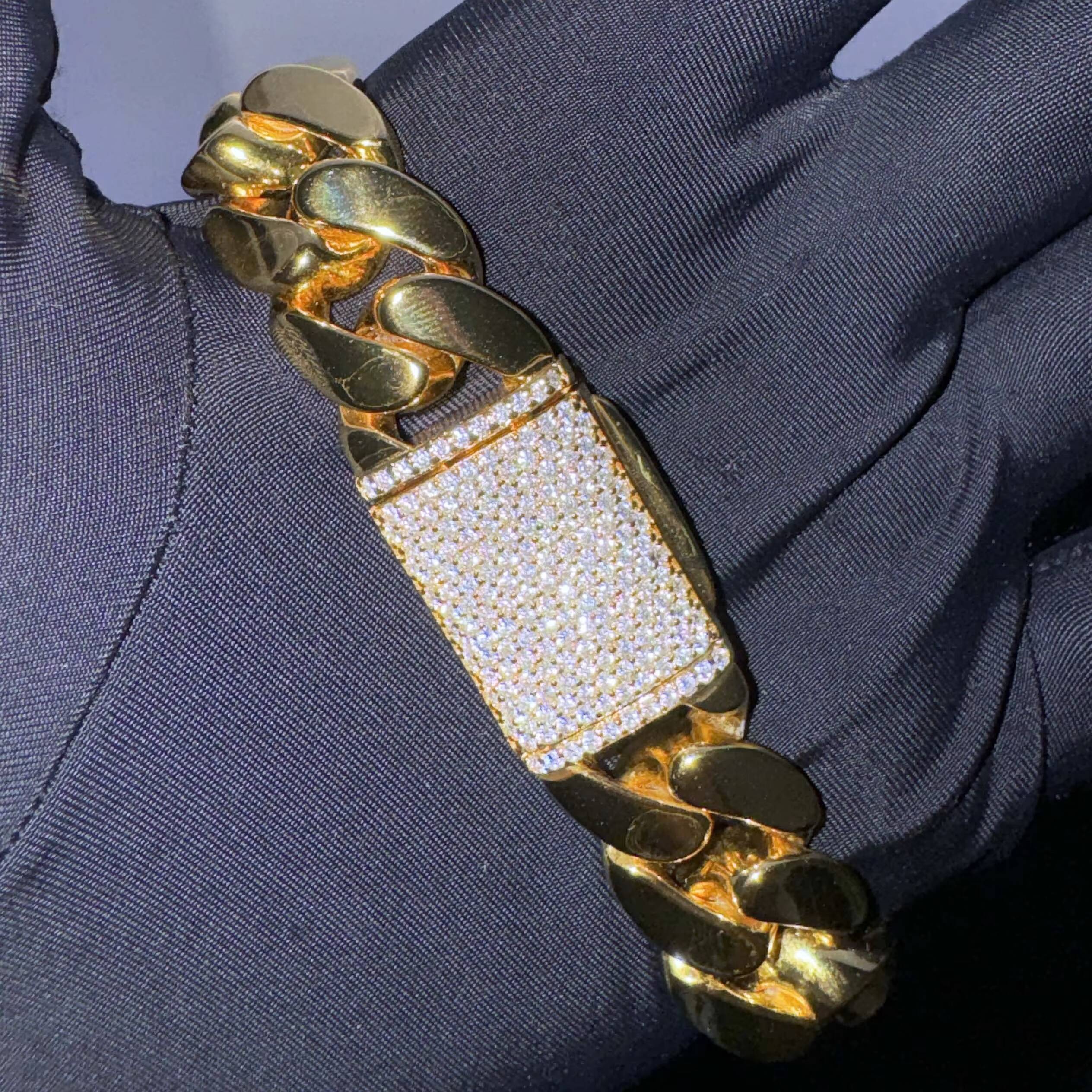 Sparkle Cuban Bracelet S925 18K Gold Plated Iced Out Clasp Moissanite Cuban Bracelet