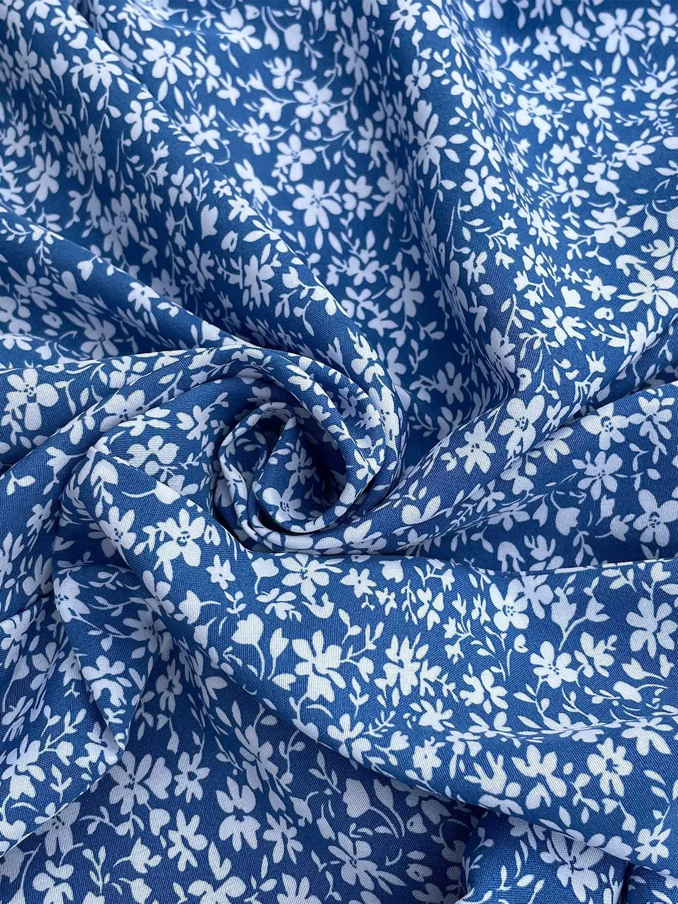 Womens Floral Midi Skirt High Waisted a Line Half Skirt with Elastic Waistband Flowy and Elegant for Vacation Wear M260316