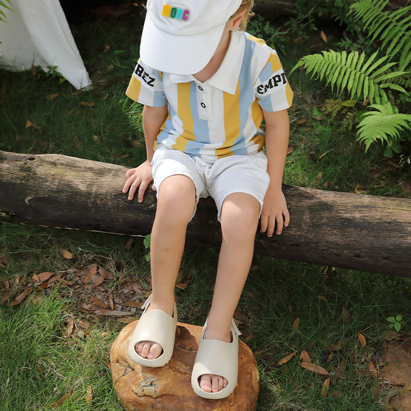 Children's flip-flops, summer sandals EVA coconut style outerwear beach shoes slouchy shoes toddler size baby shoes household use Free shipping