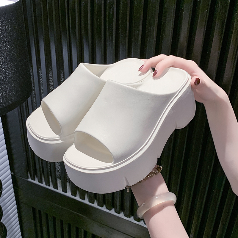 Chic Household Footwear Collection Trendy Plus High Rise Platform Sandal for Ladies