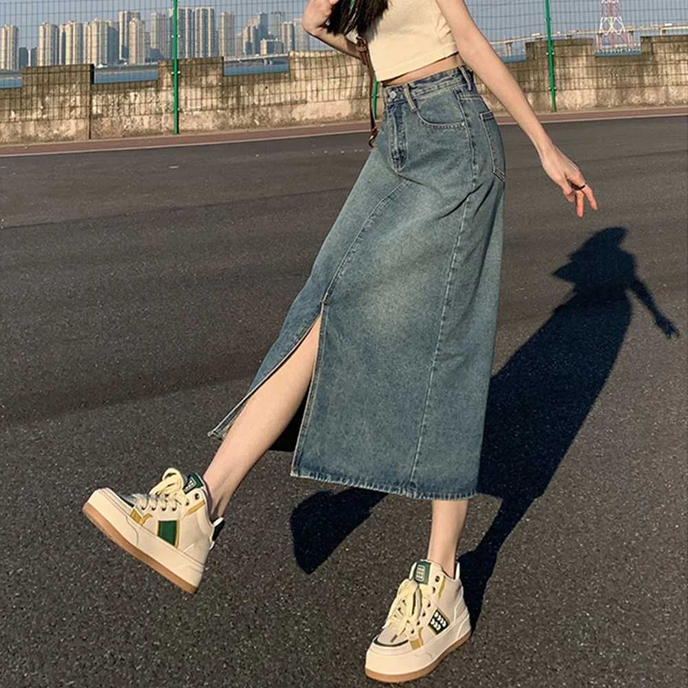 Summer Women High-waist Retro A- line Skirt Pockets Front Slit Washed Blue Denim Skirts Hip-covering Straight Long Jeans Skirt M260316