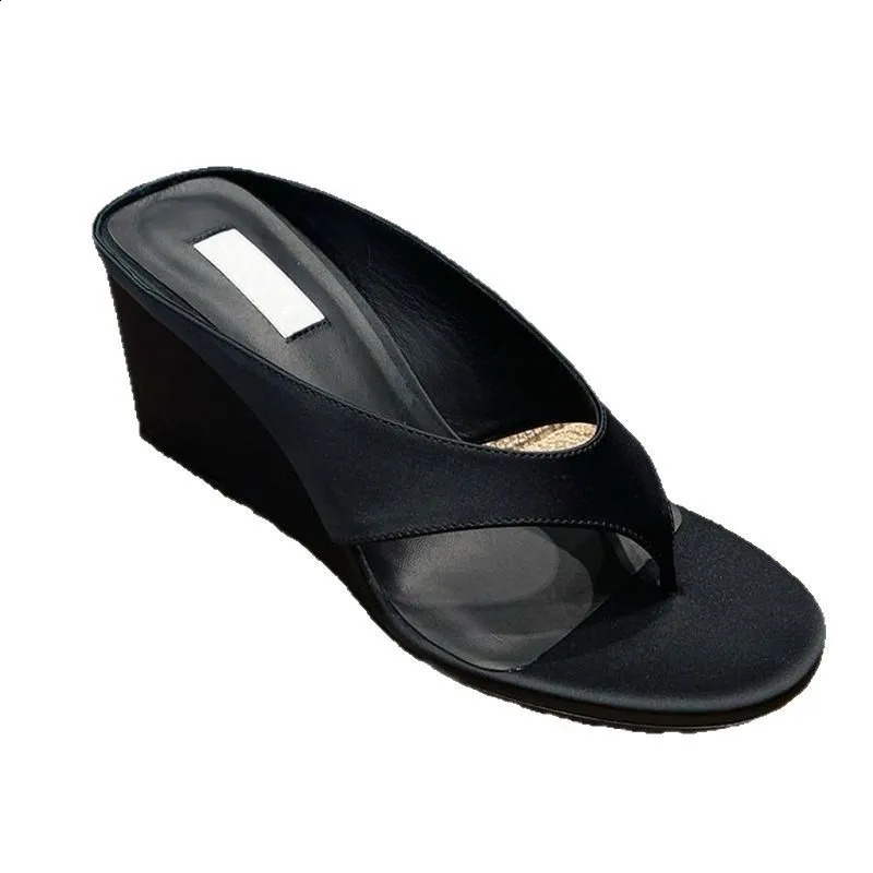 Womens Crush Comfort Foam Platform Flip Flop Arch Support Slippers High Heel Comfortable Cushion Shoes Summer Beach 260313