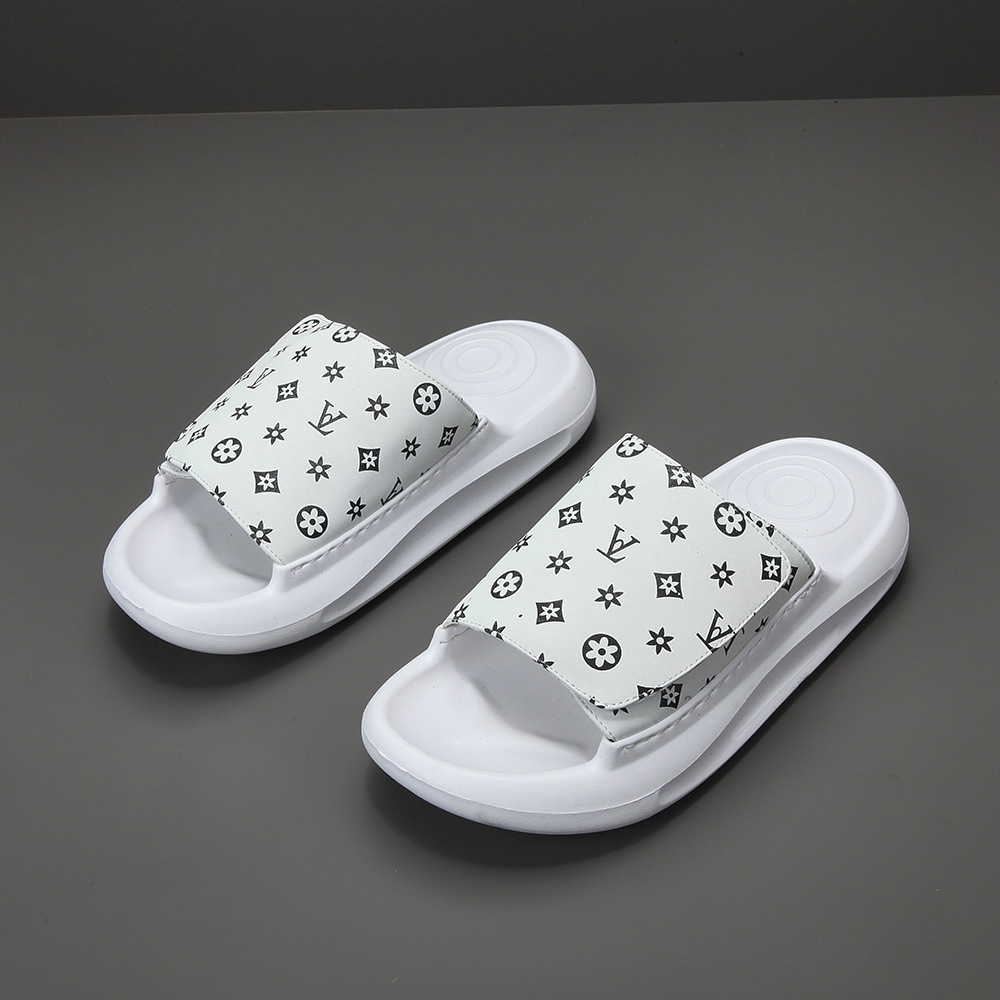 2026 Men's Genuine Leather Slides, Summer Fashion Casual Slippers, European Style Trendy Outdoor Shoes Size 38-45