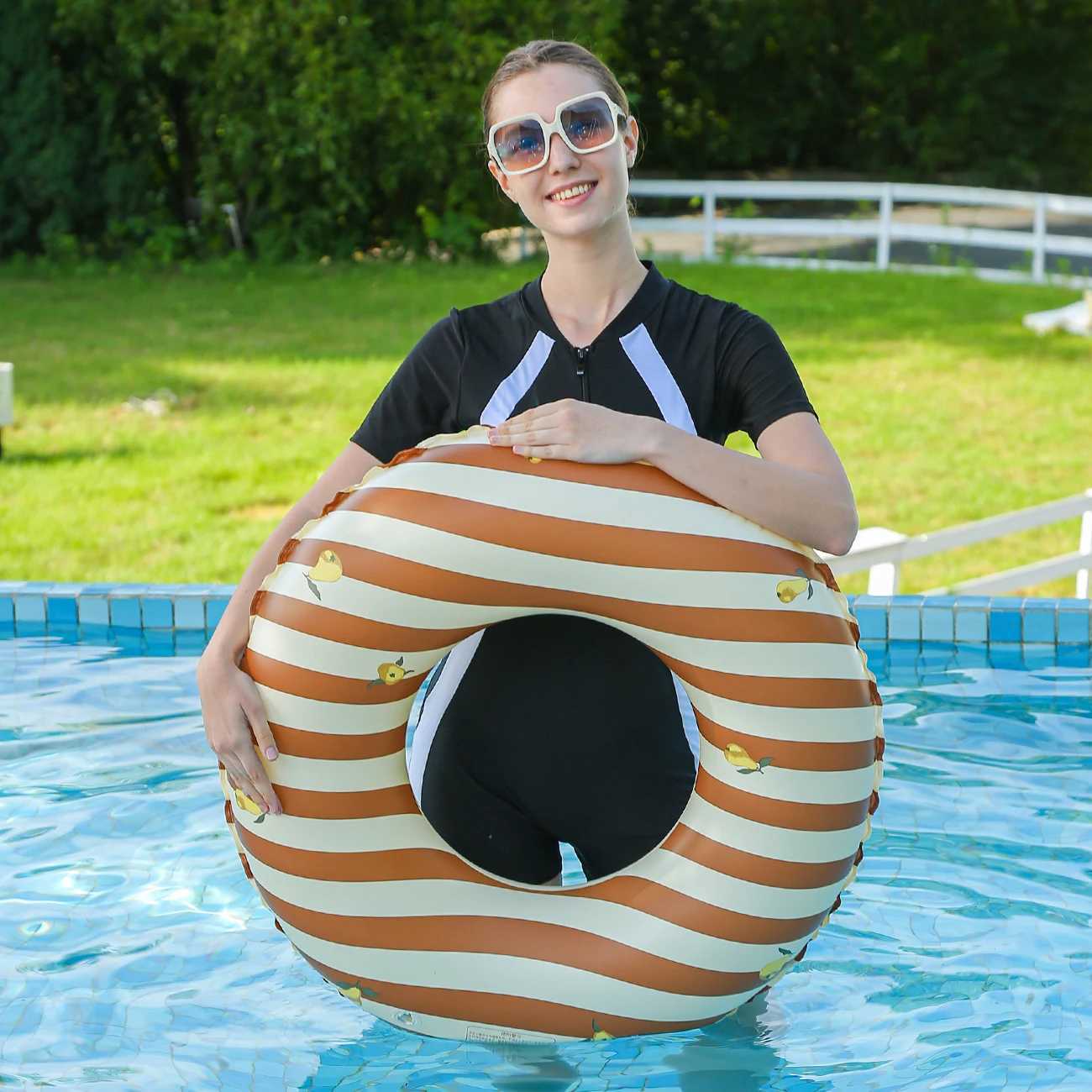 1PC Simple Striped Inflatable Swim Ring Cute Pool Float Ring Floating Water Gear for Beach Parties M260316