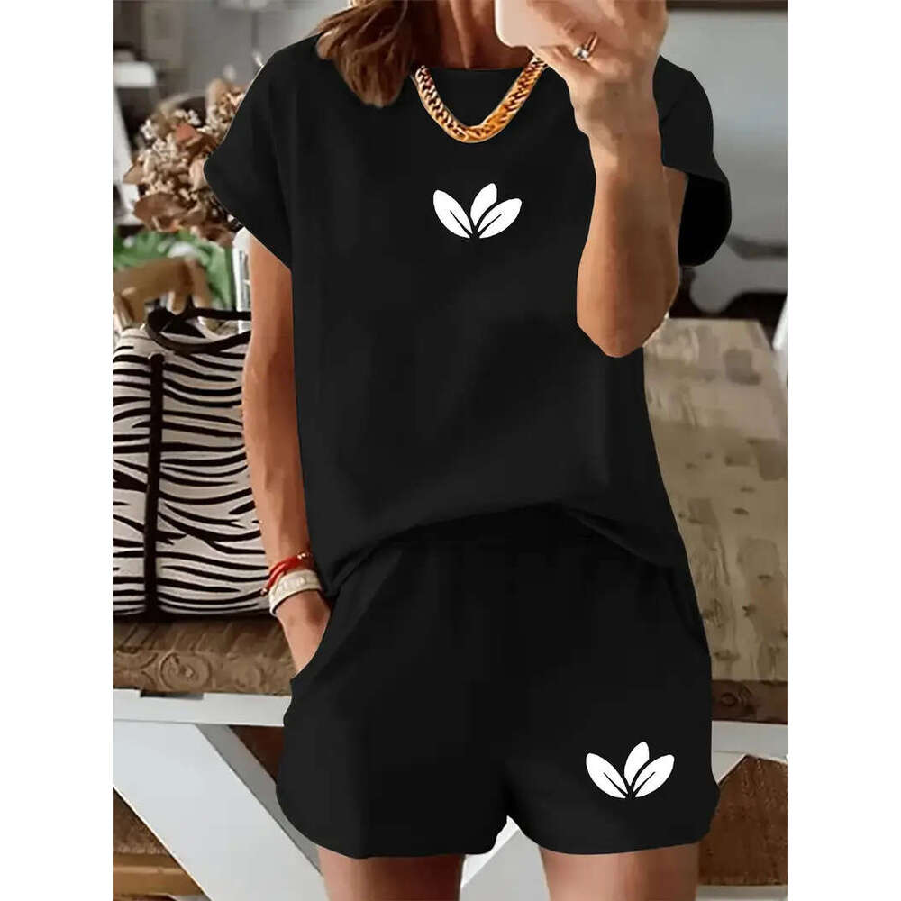 Gym Clothing Fitness Wear European American Style Short Sleeved Casual Women's Clothing Comfortable And Suitable For Outdoor Wear Shorts Set With