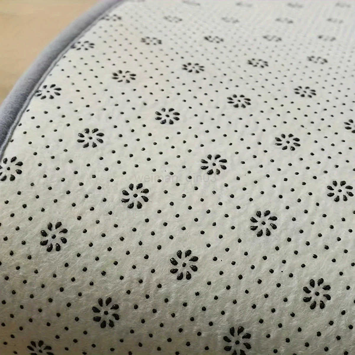 Thickened Special-shaped Absorbent Bathroom Floor Mat Flannel Toilet Mat Shower Room Non-slip and Dirt-resistant Foot Mat H260316