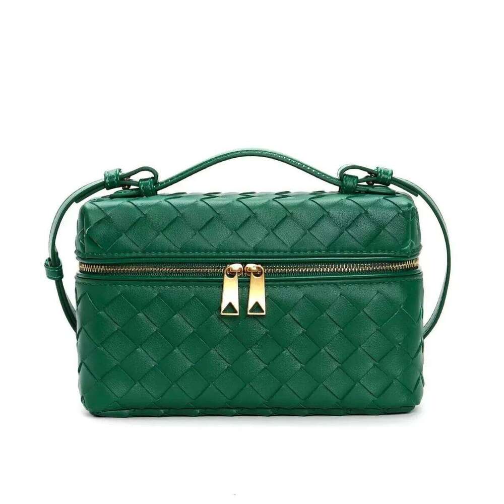 Summer New Fashion Handbag Box Makeup Dia Chain Crossbody Single Shoulder Bag Stylish And Attractive