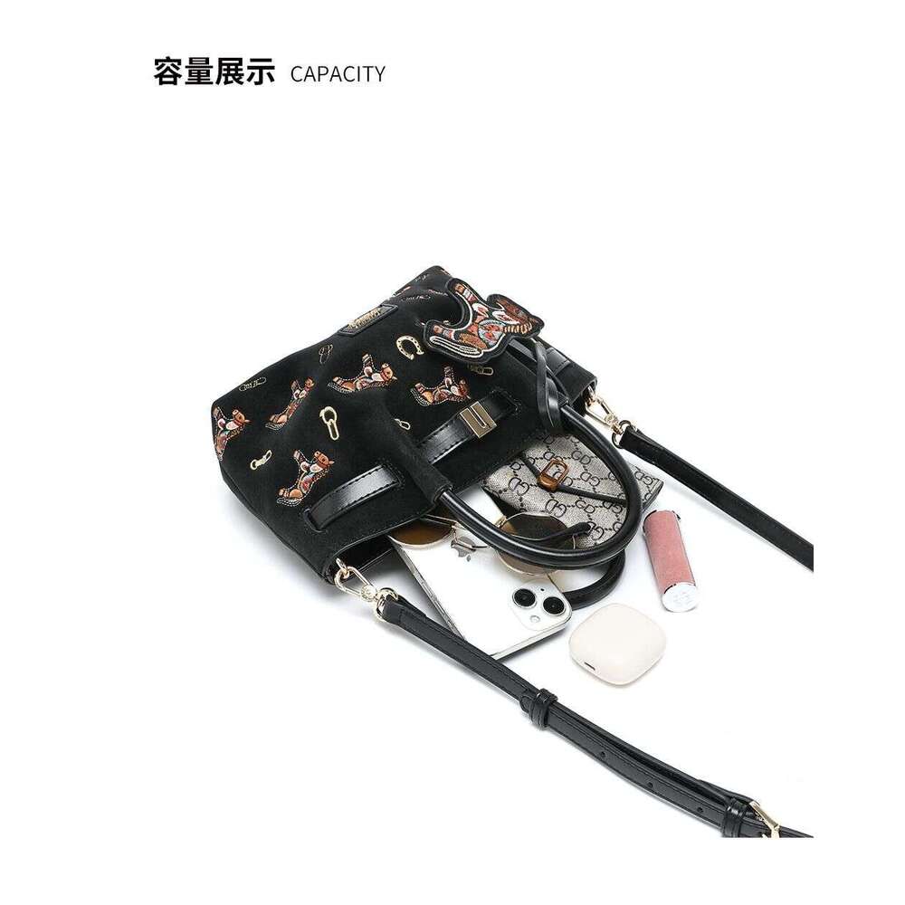 Luxury Shoulder Bags Totes Hobo Spring Summer New Fashion All Match Exquisite Embroidered Bucket Crossbody Bag For Women SENYY