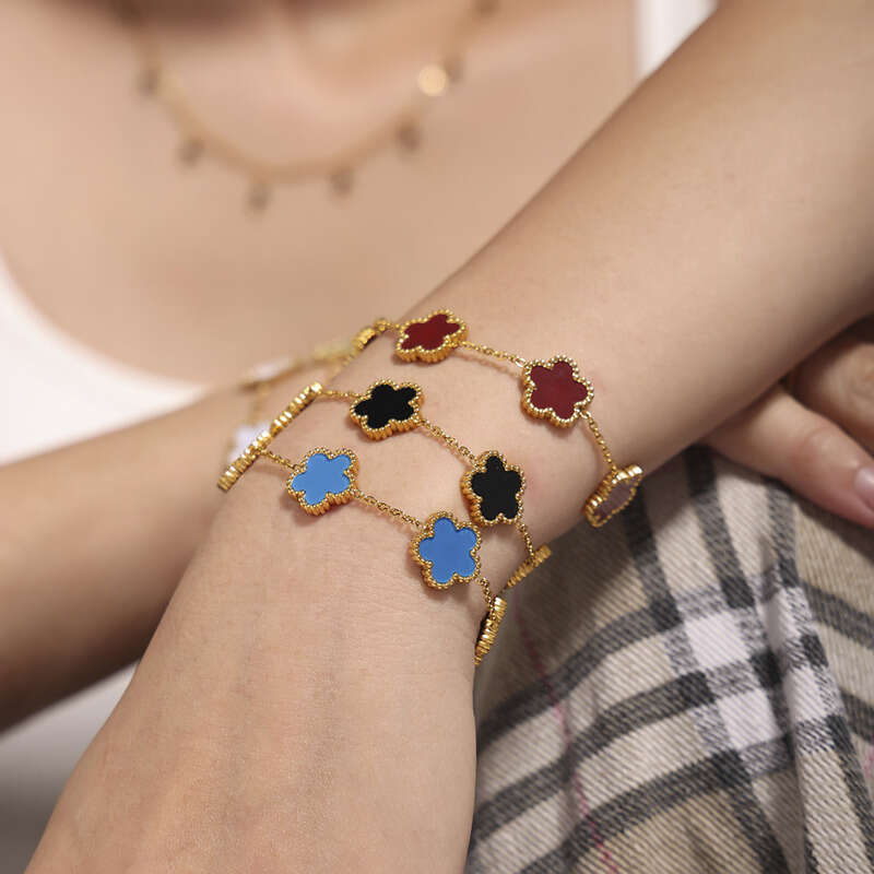 Women's Designer Bracelet: Multicolor Agate Five-leaf 18k Gold Bracelet Light Luxury Elegant Flower Chain Daily Luxury Jewelry Wholesale