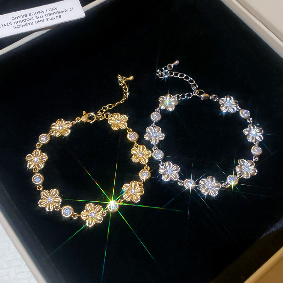 18k real gold plated zircon flower bracelet, fashionable versatile, stylish and unique design, niche jewelry for women - view 7