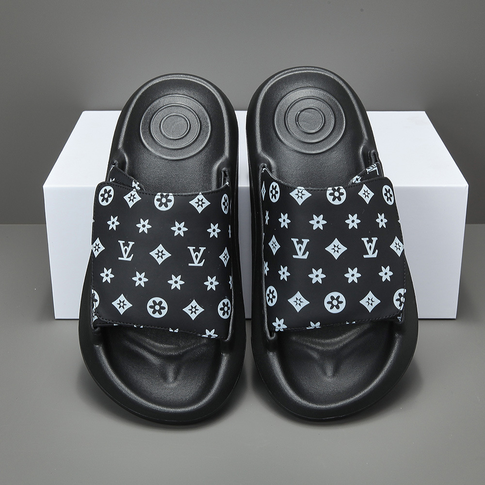 2026 Men's Genuine Leather Slides, Summer Fashion Casual Slippers, European Style Trendy Outdoor Shoes Size 38-45