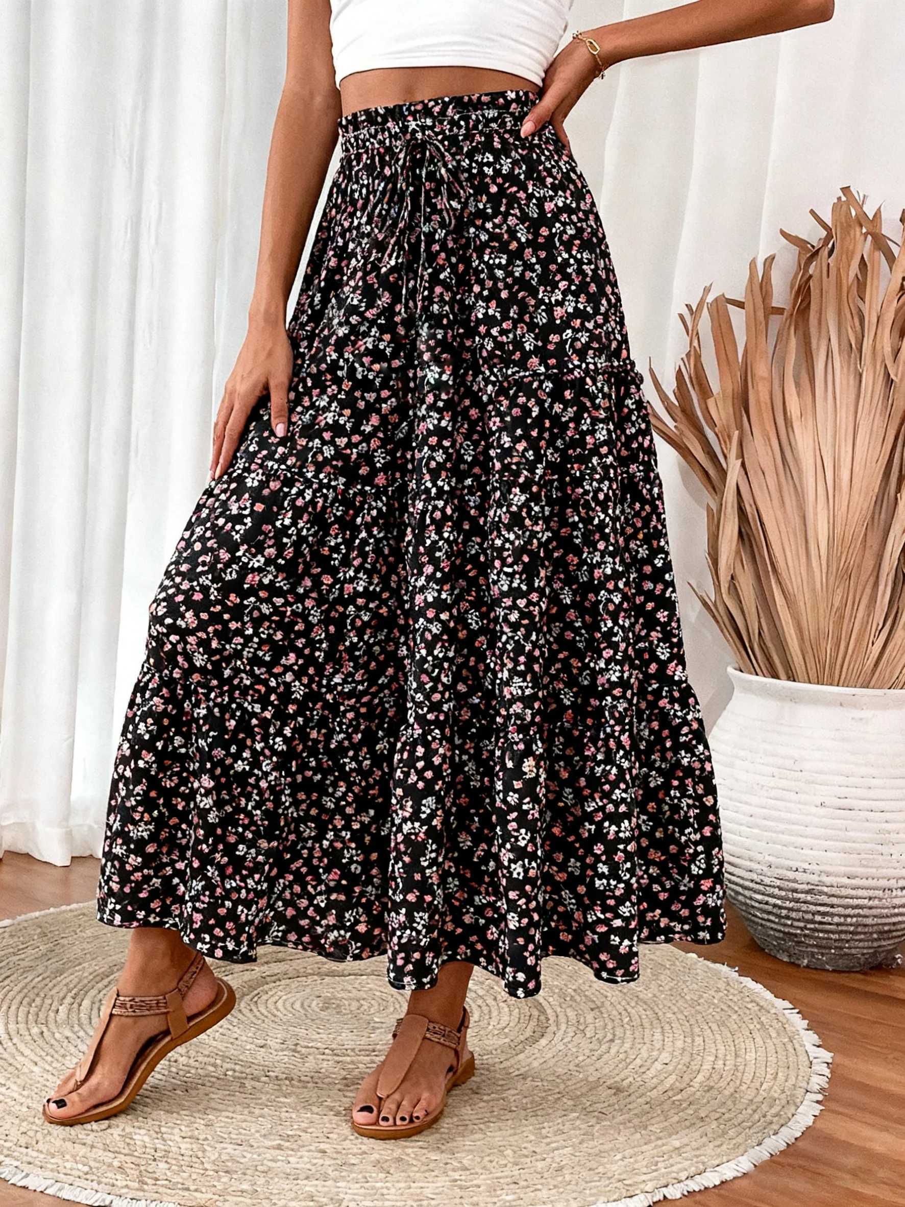 Womens High Waisted Maxi Skirt Elegant Slimming a Line Long Half Skirt with Elastic Waist Perfect for Vacation Wear M260316