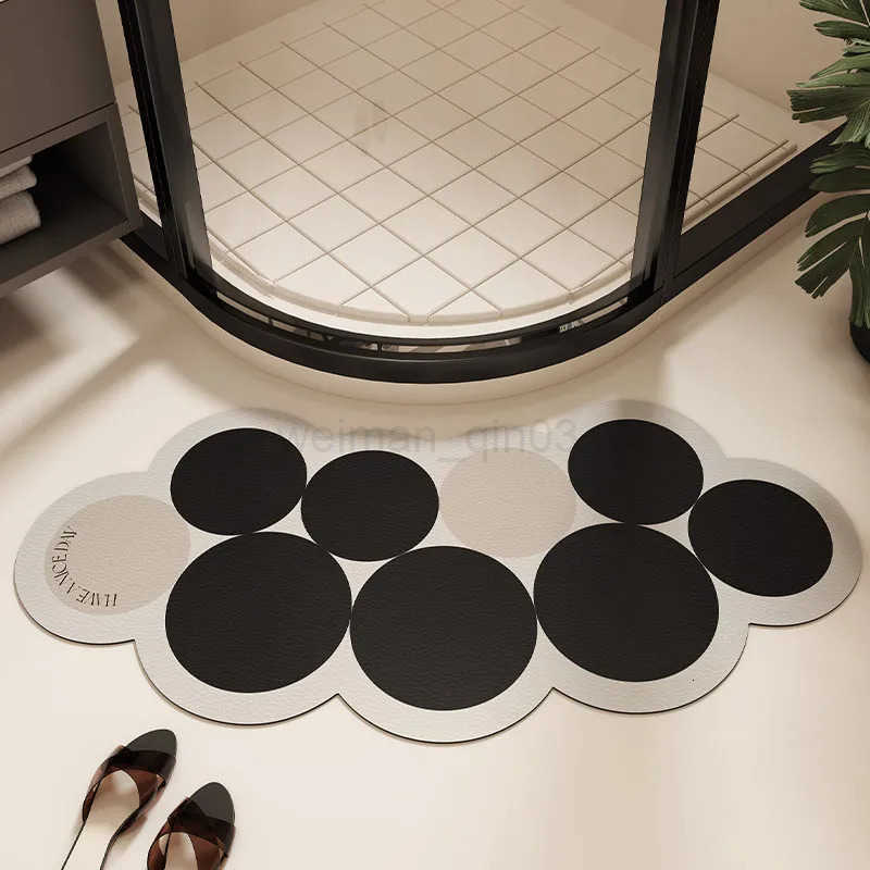 New Arc shaped Super Absorbent Bathroom Mat Non-Slip Diatom Mud Toilet Pad Quick-Drying Floor Mat Bath Mat H260316