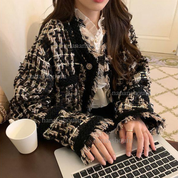 2026 Heavy Industry Black Gold Wool Designer Jacket French Luxury Small Fragrance Women's Woven Tassel Loose Jacket Spring And Autumn Essential C
