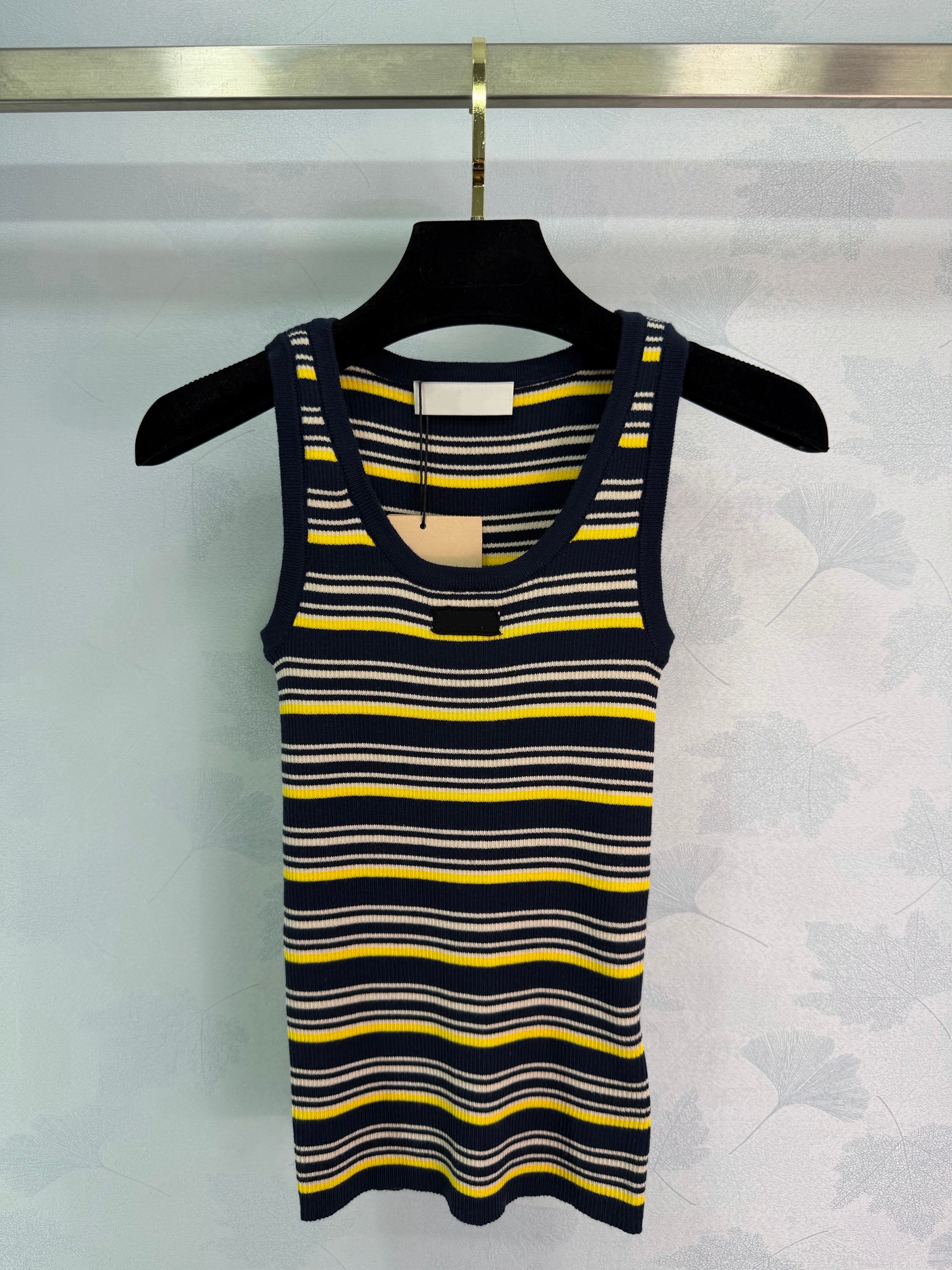 Milan Runway Women's Knits 2026 New Spring Summer O Neck Fashion Designer Tees Brand Same Style Tops 0316-9