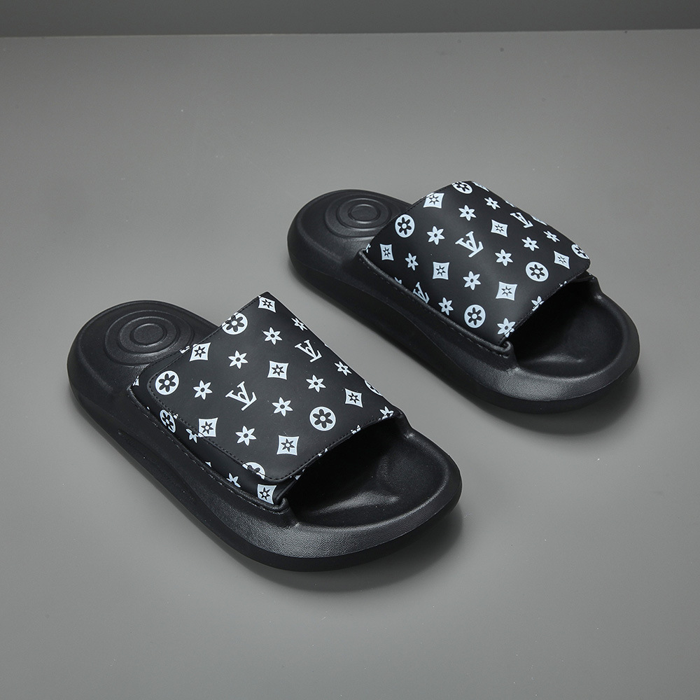 2026 Men's Genuine Leather Slides, Summer Fashion Casual Slippers, European Style Trendy Outdoor Shoes Size 38-45