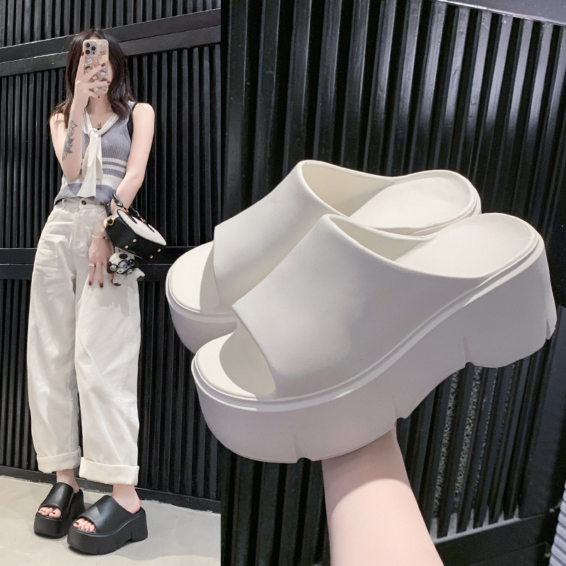 Chic Household Footwear Collection Trendy Plus High Rise Platform Sandal for Ladies