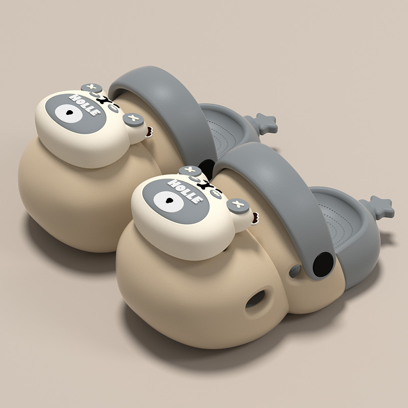 kids cartoon clogs non-slip sole cute bear charms summer beach shoes lightweight house slippers kids birthday gift breathable clogs waterproof slipper