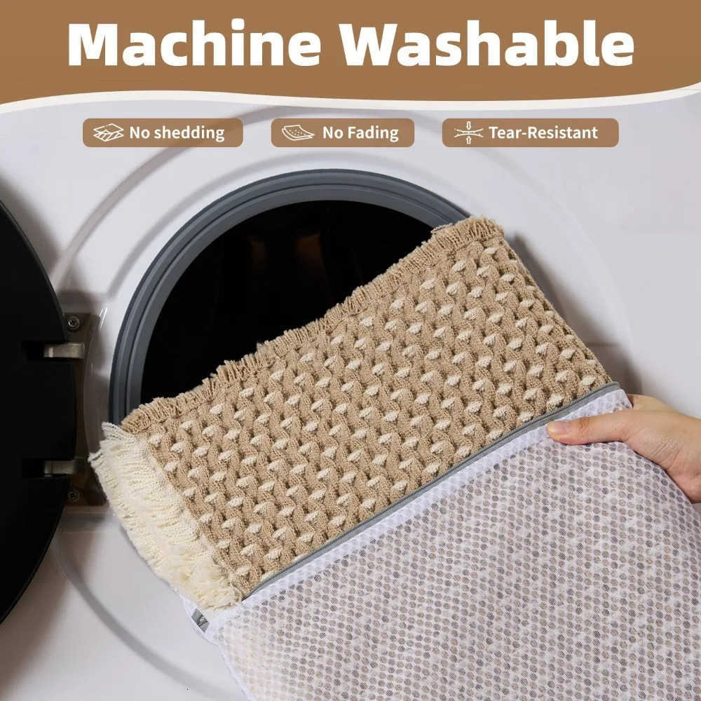 Checkered Bath Mat Super Absorbent Non Slip Bath Mats for Bathroom Floor 3D Two Tone Woven Bathroom Mat with Tassels Machine W H260316