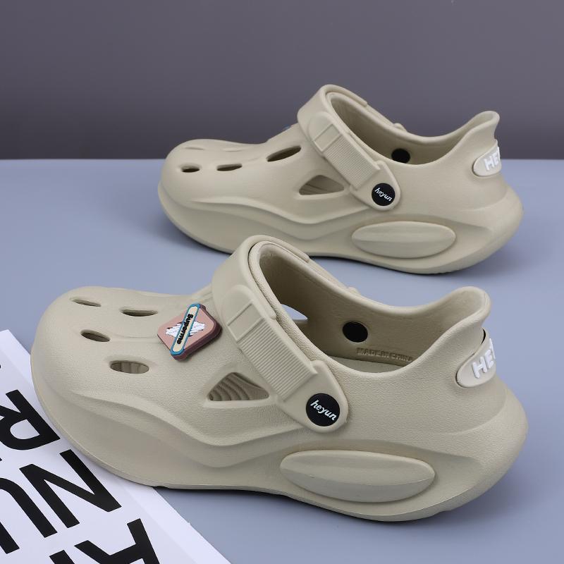 Children and adolescents for Men Women EVA Clogs Adjustable Strap Non-slip Outdoor Beach Pool Slippers Casual Sandals Summer Beach Slippers For Daily 