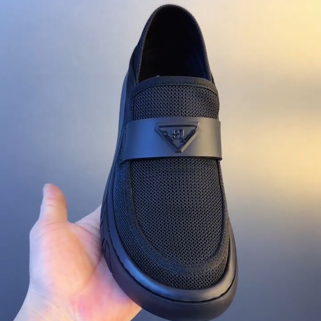 2026 Luxury New Fashion Casual Low-top Simple Lazy Slip-on Men's Ultra-light Breathable Ice Silk Mesh Breathable Men's Sneakers