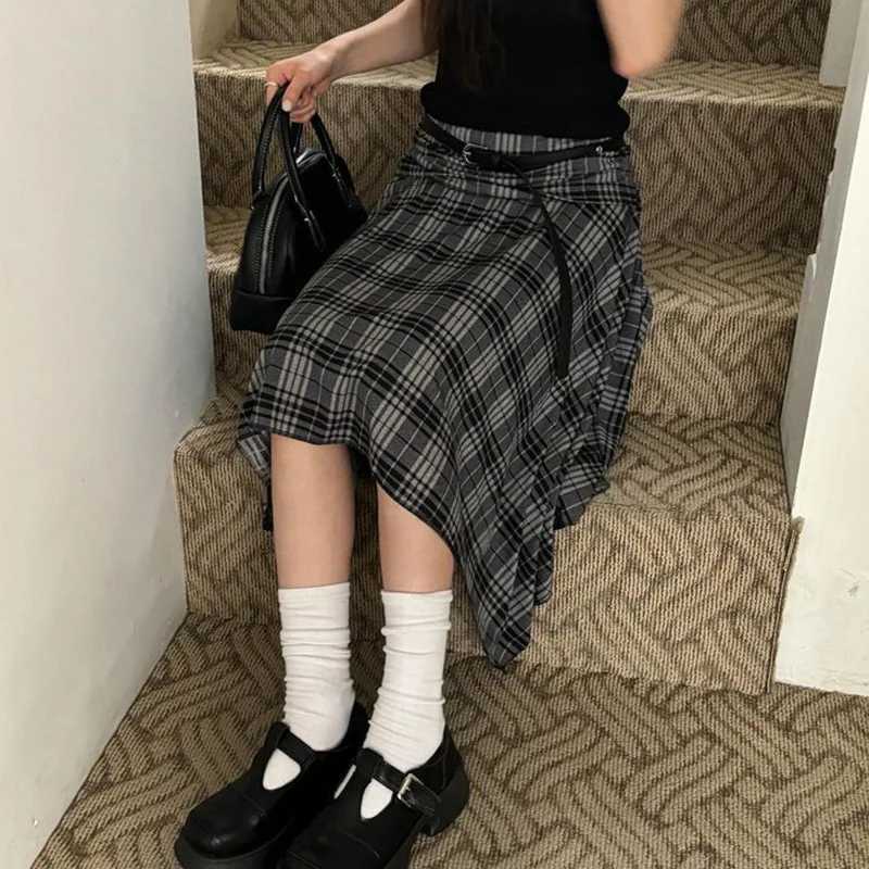 Summer new trend college style contrasting color irregular half skirt y2k rETRO low waist versatile skirt M260316