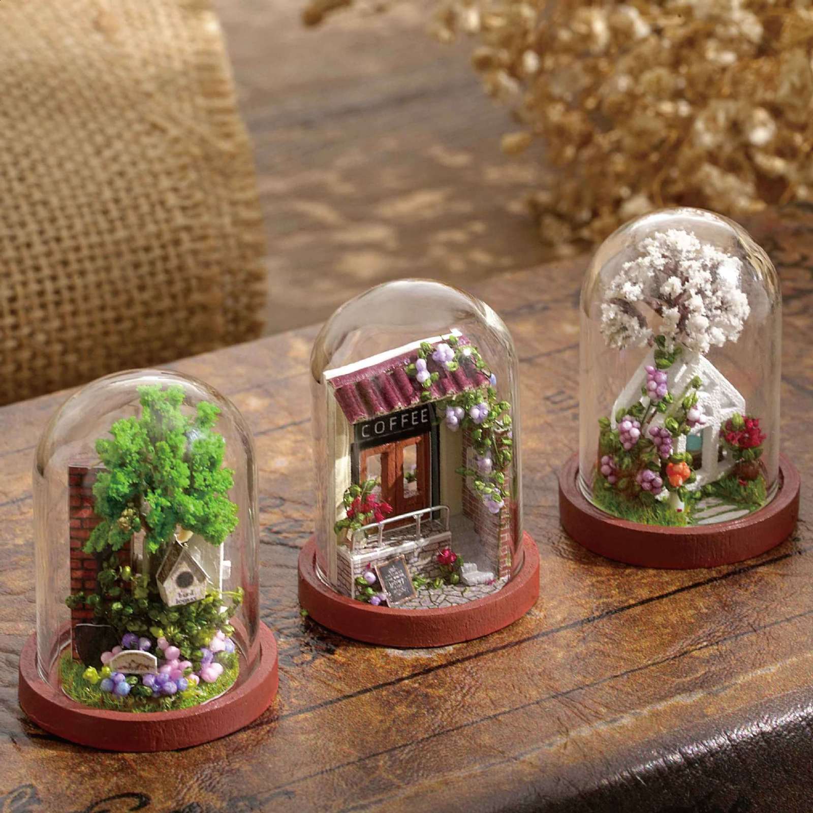 Cutebee DIY House Wooden Doll Houses Miniature Dollhouse Furniture Kit with LED Toys for Children Christmas Gift Mini House 201217