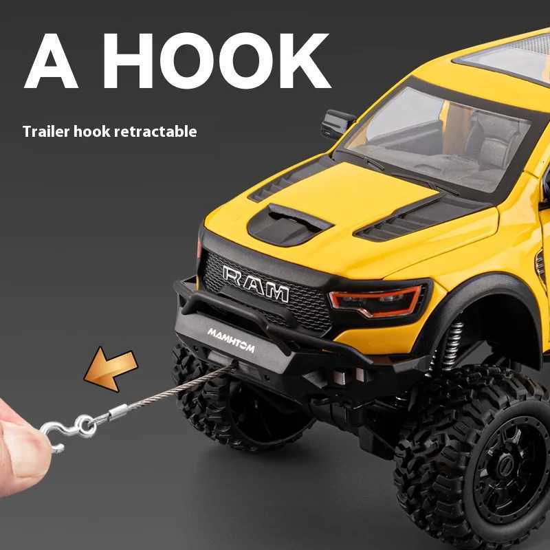 Large Size 124 Mammoth 6X6 Off-road Pickup Truck Childrens Toy Car Simulation Alloy Car Model Ornament Boy Gift Y260316