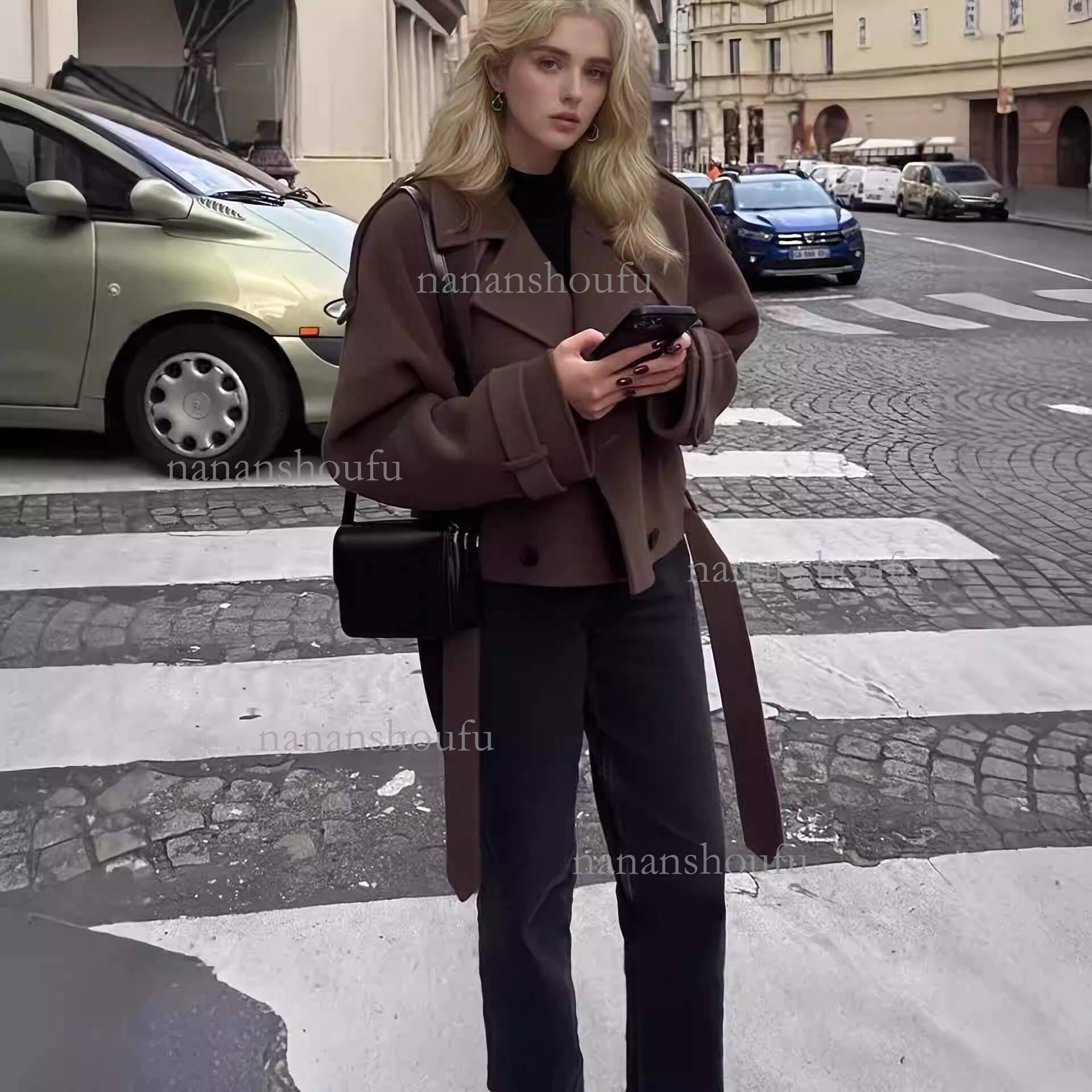 2026 Fashion Wool Collar Designer Jacket European And American Luxury Trendy Versatile Loose Double Button Jacket With Strap Long Sleeve Women's 