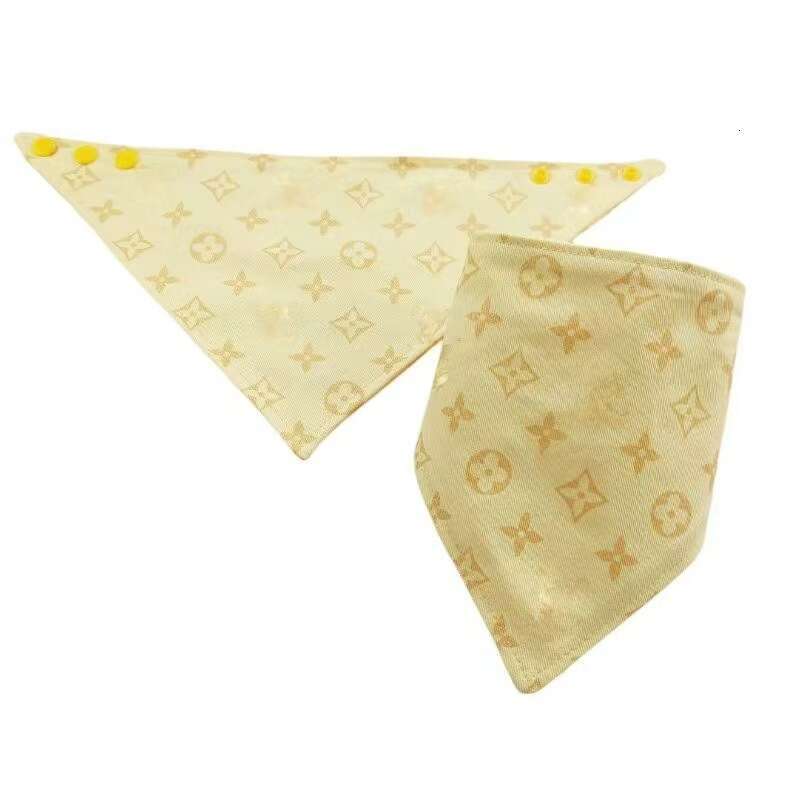 Famous brand Dog Pet Trendy Brand Drool Towel Large Medium Small Dogs Triangle Scarf Neck Gaiter Giant Poodle Bichon Teddy Corgi Schnauzer pupakaIK
