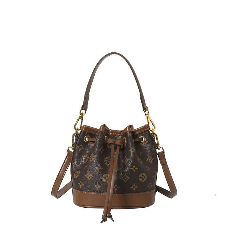 High-Quality Vintage Bucket for Women 2026 New Korean Version Versatile Elegant Casual Single Shoulder Crossbody Bag - view 6
