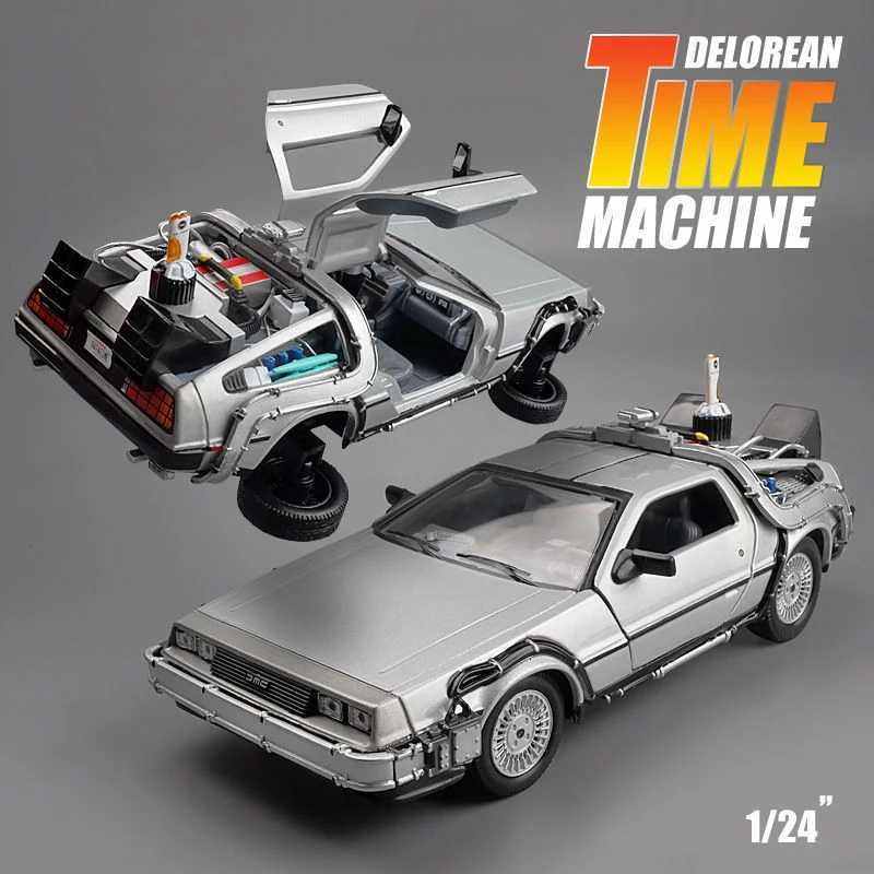 WELLY 124 Diecast Alloy Model Car DMC-12 delorean back to the future Time Machine Metal Toy Car For Kid Toy Gift Collection Y260316